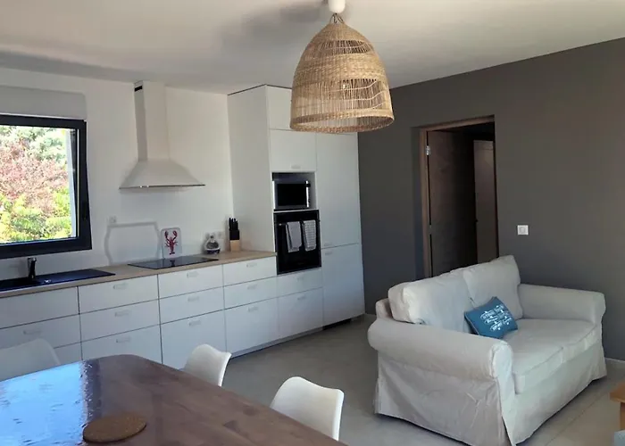 펜션 De Lauvergnac - Maisons 2 Ch, 2 Sdb 라튀르발